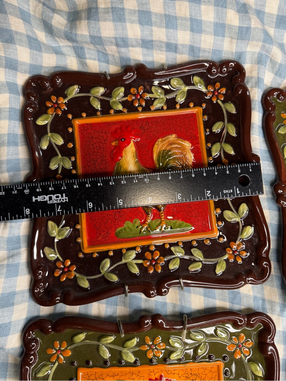 Hand-Painted Rooster Ceramic Wall Tiles – Set of 4 in Green, Orange, Yellow, Red - Picture 6 of 8